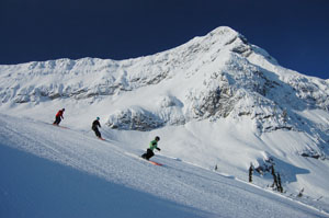  Skiing and snowboarding at Fernie Alpine Resort